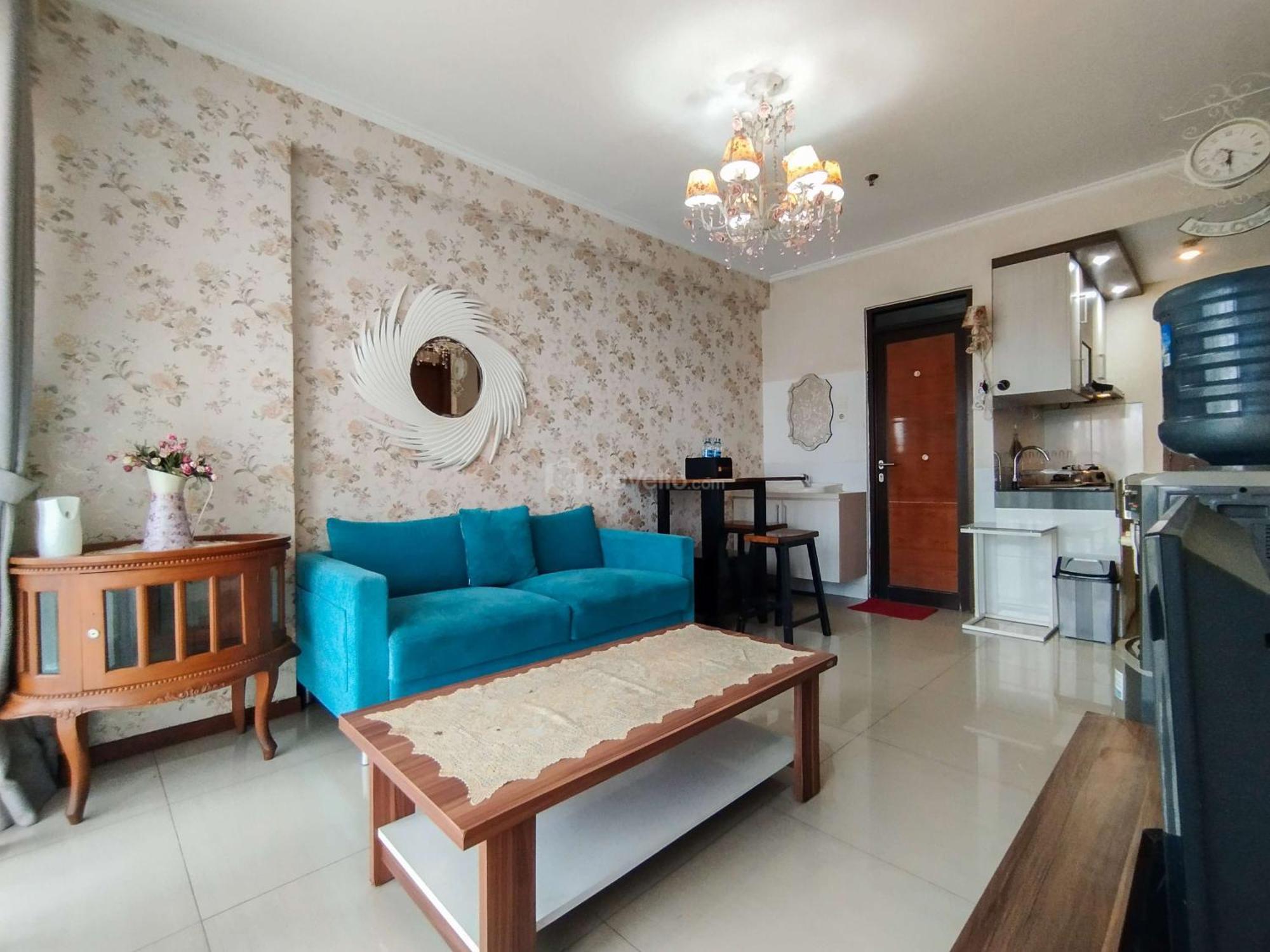 Chic 2br Gateway Pasteur By Travelio * Bandung