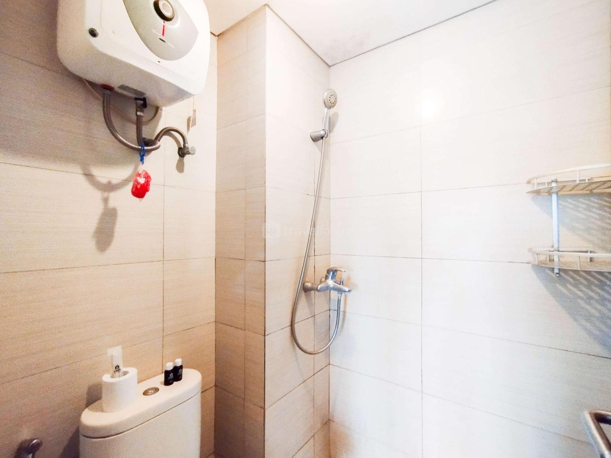 Chic 2br Gateway Pasteur By Travelio Apartemen