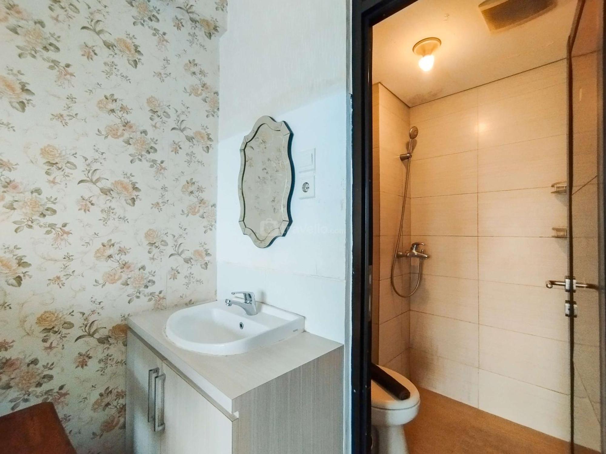 Chic 2br Gateway Pasteur By Travelio Apartemen *